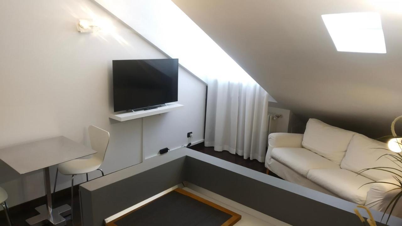 Casa Capris Apartment Turin Bagian luar foto